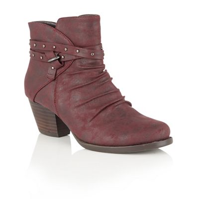 Lotus Red 'Philox' zip up ankle boots